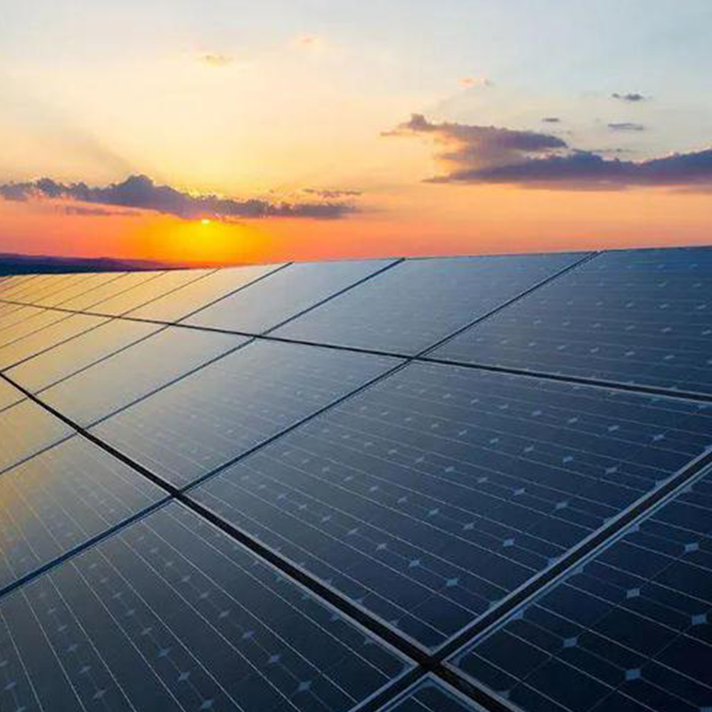 A nova estratégia dos Emirados Árabes Unidos triplicará a energia renovável dentro de sete anos