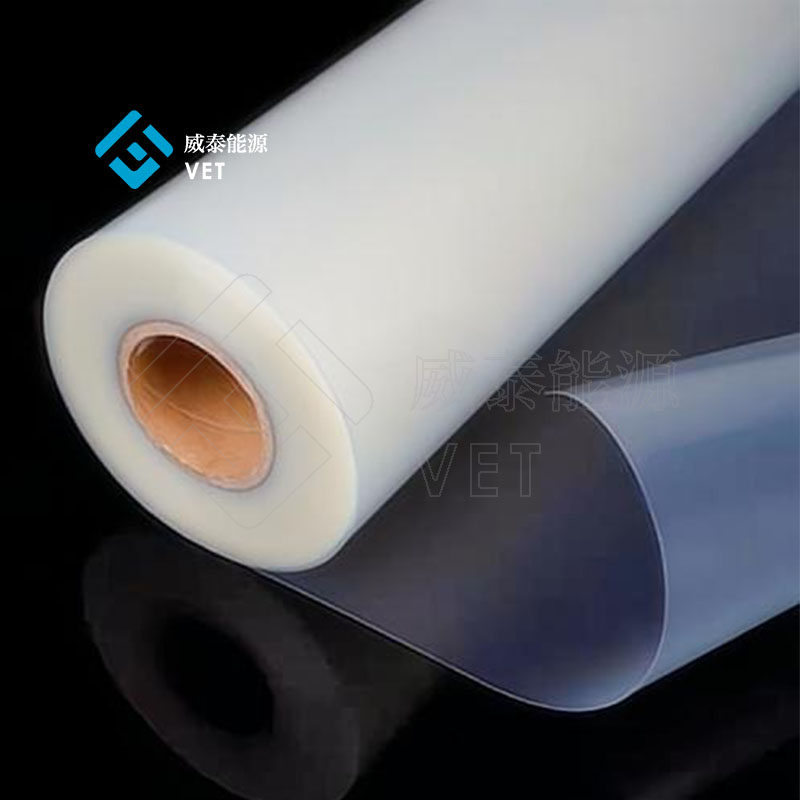 Qual a importância do material da membrana no eletrolisador?
