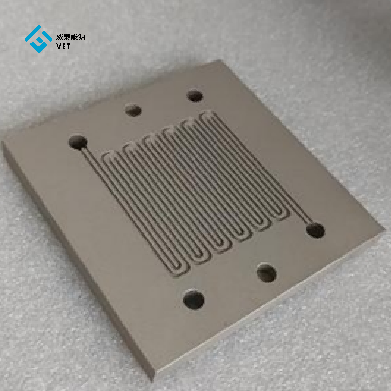 Placas bipolares de metal de alto desempenho para sistemas de células de combustível